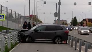 Момент ДТП на ул. Заполной прислали в адрес CAR72.RU