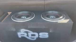 rds dual 1000rms subwoofer in action