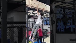 Parkour Good physical fitness wins the future Ruiyou fighting fitness