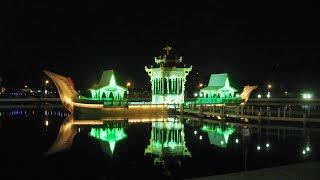 Beautiful Mosque: Sultan Omar Ali Saifuddin Mosque - Brunei Darussalam (Tourist Attraction)