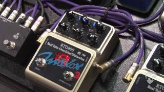 NAMM '11 - Maxon Effects Real Tube: Compressor/Limiter, Overdrive & Overdrive/Distortion Demos