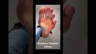 Giantess Ashton commands you to clean her feet