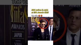 shahrukh khan arrives at IIFA Awards 2025 Green Carpet #trendingshorts #fyp #king #srk #shortsfeed