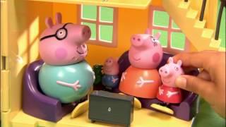 Smyths Toys - Peppa Pig's Deluxe Playhouse