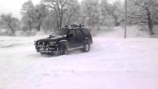 Toyota 4runner & Honda crv in the snow!