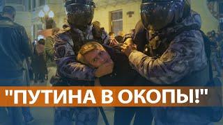 Очереди на границах и в военкоматах: второй день частичной мобилизации в России