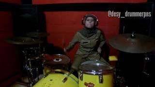 PNS Drummer Gila!!! Rock N' Roll Cover Are you gonna be my girl (JET)