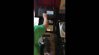 DJ Divine Justice Demos Maschine Mk3 Looper