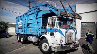 Garbage Trucks: Waste & Recycling Services