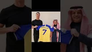 Official! Ronaldo joined Al-Nassr with a salary of up to € 200 #shorts