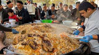 About 1000 kilos of pilaf per day l Popular street pilaf beside the main road