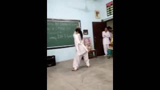 Whats'app viral  dance by college girl on haryanvi song