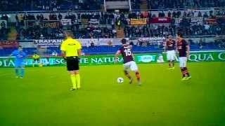 Miralem Pjanic Amazing Free Kick Goal (Roma 1-0 Napoli) 18.10.2013