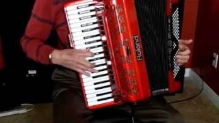 Set Demonstration of Roland FR-7x V-Accordion Using Customized Linked Presets