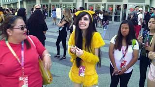 Rosa and Eugenia Cooney at vid con 2017