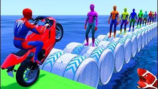 الأبطال الخارقين على القضبان دوامة قمع جسر ️‍SPIDER MAN!on Motorcycle in Spiral Bridge Stunt Rid