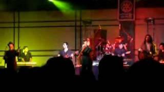 Geminis Tribute to Bee Gees, Love so Right live in Guayaquil 2007