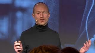 From smartphone addiction to human connection | Ritzo ten Cate | TEDxBreda