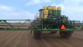 John Deere R4045 Sprayer