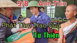 Bất Ngờ Anh Thìn Em Thầy Thích Minh Tuệ phát Tâm Trao Quà Từ Thiện...