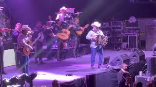 Pesado Beto Zapata Borracho con mariachi - El Rey