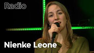 Nienke Leone - 'Hoe Gaat Het Met Je Dromen' & 'High On You' Live @3FM (VoorAan)