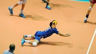 It's Not Easy to be a Libero - Funny Volleyball Libero Actions (HD)