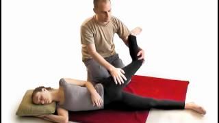 Thai Yoga Massage Techniques : Hip Stretch Demonstration