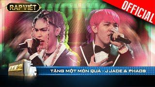 Cay mắt nghẹn lời khi J Jade và Phaos Tặng Một Món Quà | Rap Việt - Mùa 2 [Live Stage]