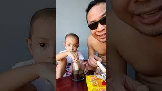 Dek Bhim lucu banget saat ikutan minum kopi sama papa