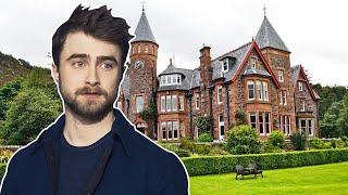 Как живет  Дэниэл Рэдклифф (Daniel Radcliffe) из Гарри Поттер и сколько он зарабатывает