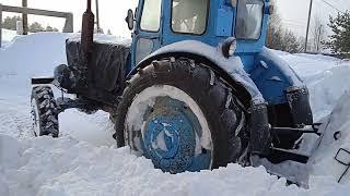 Пуск трактора т 40 и чистка снега!