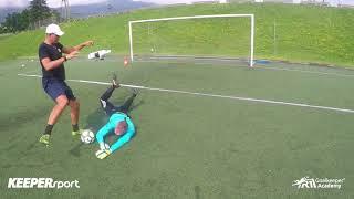 Goalkeeper training: Stopping into the basic position before the shot