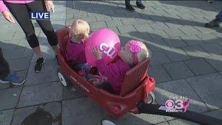 Katie Fehlinger's Twins Take Part In Race For The Cure