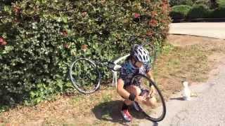 How to Change a flat tire with Evelyn Stevens