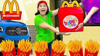 MCDONALDS DRIVE THRU | MUKBANG ASMR HAPPY MEAL, BIG MAC, CHICKEN SANDWICH, CHICKEN NUGGET BY SWEEDEE