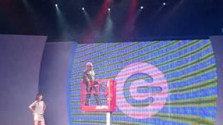 Ortis Deley sings The Final Countdown - The Gadget Show Live 2011