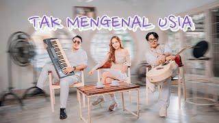 Cind3rella - Tak Mengenal Usia ( Official Music Video )