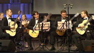 F. Moreno-Torroba - Concerto Iberico for 4 guitars & orchestra.