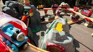 Brio & Thomas the Wooden TrainBig explosion! Play on the gold mine course!