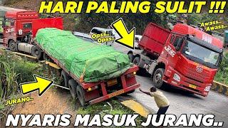 TERJADI INSIDEN !!! Drama Truk Siba Surya Kewalahan Nanjak Sitinjau Lauik, Truk Nyaris Masuk Jurang