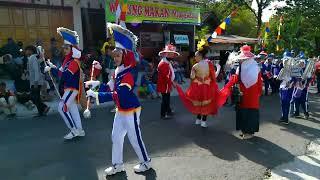 Drumband SDN Ngrambe 3 di Karnaval Ngrambe