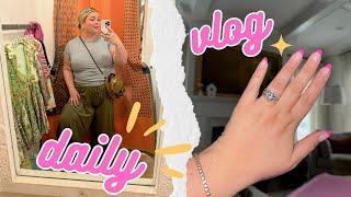 spend the day with me vlog *plus size shopping at free people, lemon alfredo, manicure*