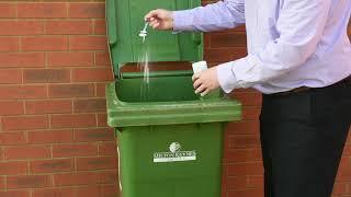 Keep your green food and garden waste bin clean