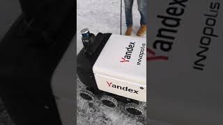 Winter robo-delivery by Yandex at Innopolis