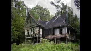 The Houses of the Minangkabau