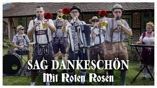 SAG DANKESCHÖN MIT ROTEN ROSEN - CLIPE (Alberto, Pórco e Loli | Música Alemã | Cover Andreas Hauff)