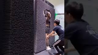 Pretty girl stuck in wall l #hahahahahah  l #prettygirl