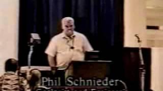 Phil  Schneider    7 of 7    DULCE ALIEN CONFRONTATION