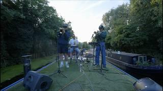 Mom Tudie - Live on a Boat - Soul, R&B & Jazz from Hackney Marshes, London